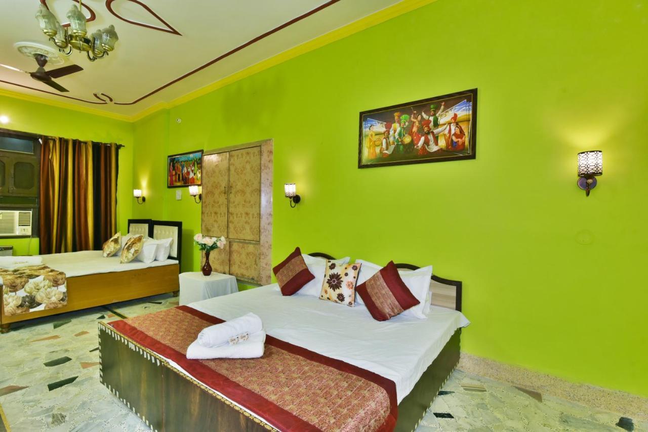 Wow Backpackers Hostels Amritsar Exteriör bild