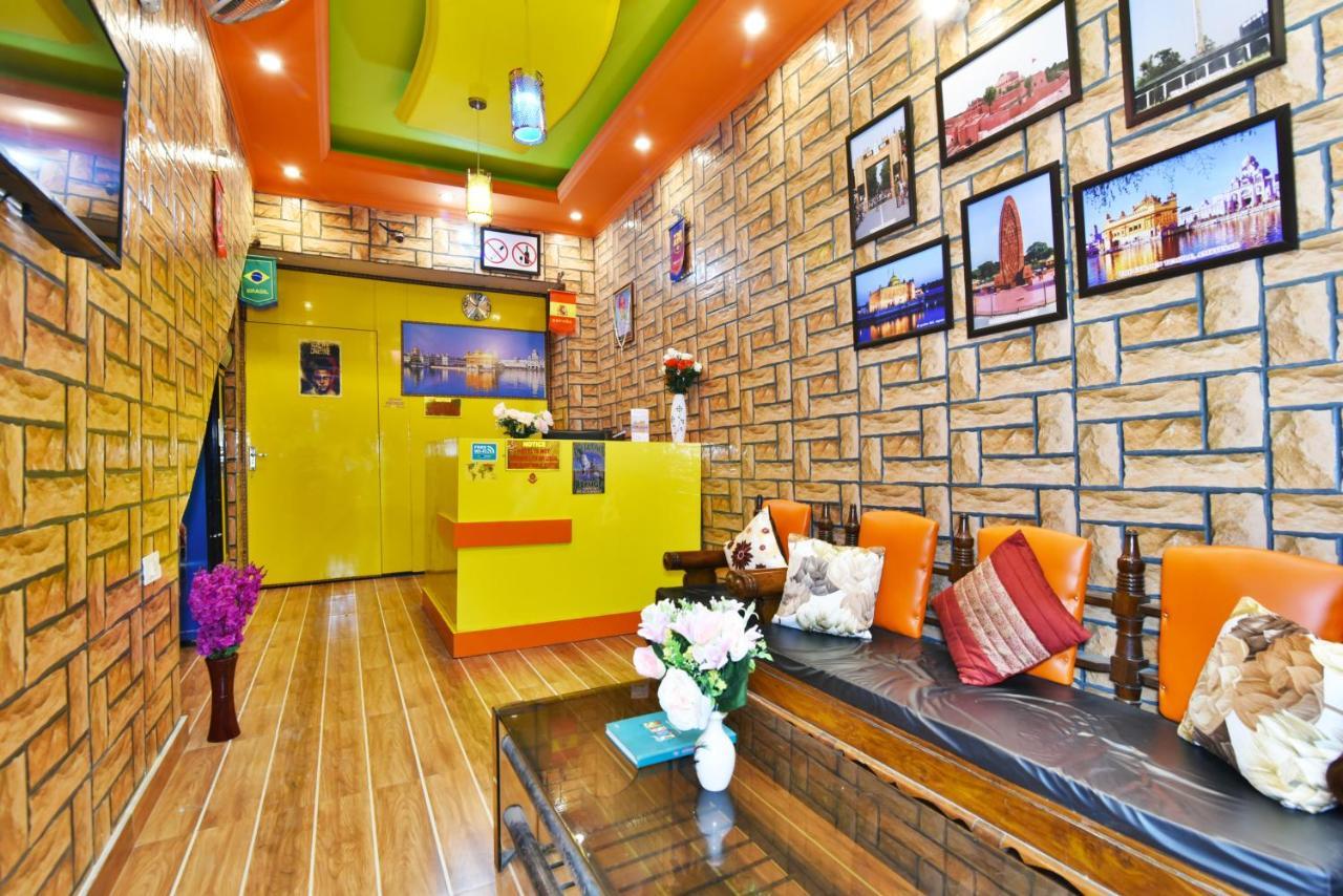 Wow Backpackers Hostels Amritsar Exteriör bild